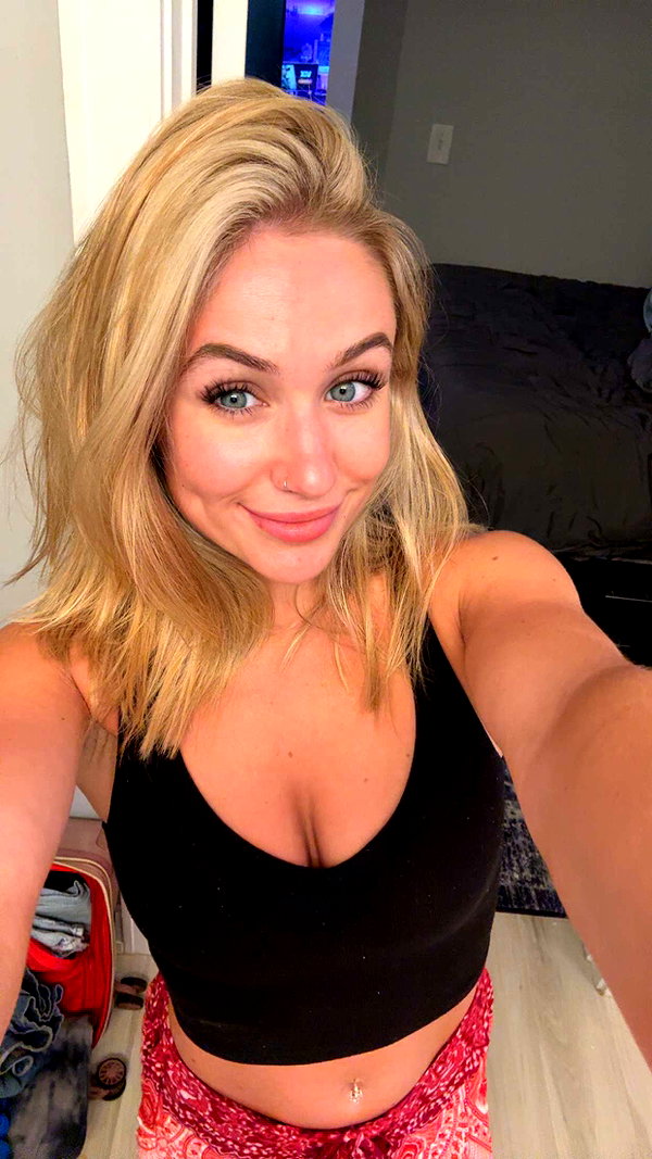 kayleedolisi snapchat image archive image