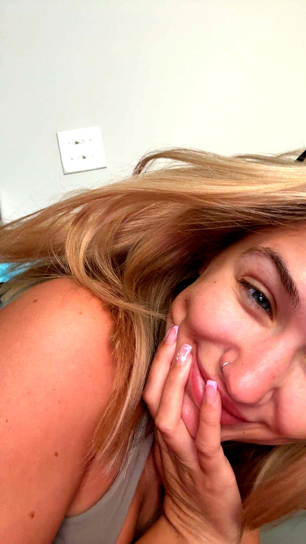 kayleedolisi snapchat image archive image
