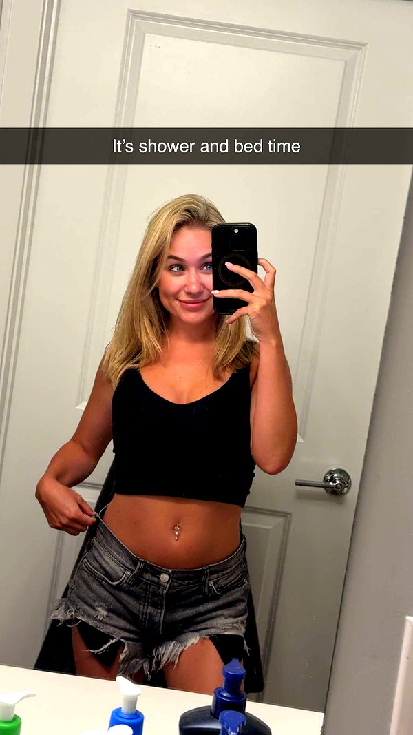 kayleedolisi snapchat image archive image