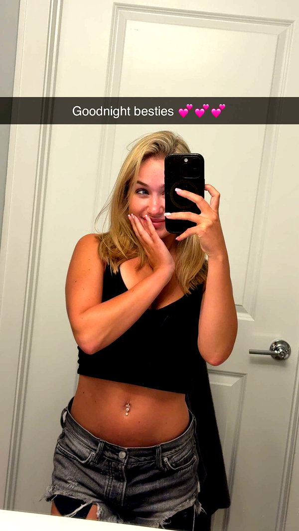 kayleedolisi snapchat image archive image