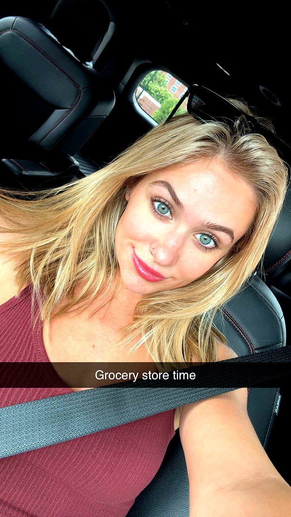 kayleedolisi snapchat image archive image