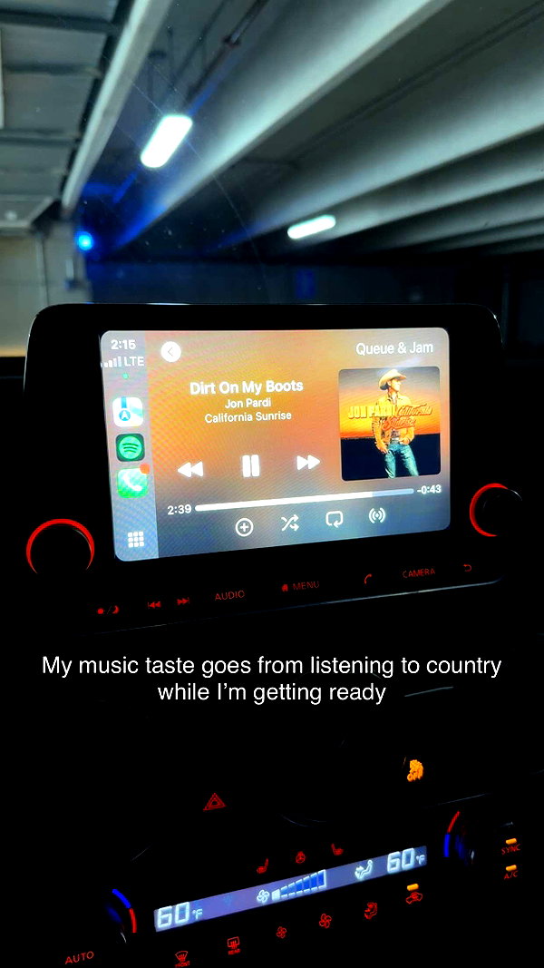 kayleedolisi snapchat image archive image
