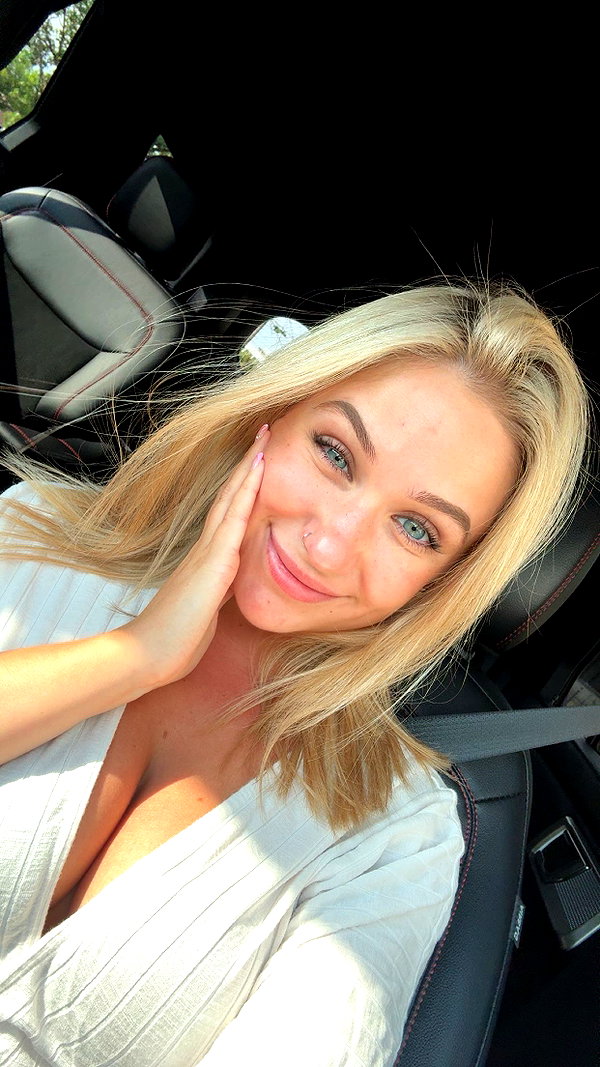 kayleedolisi snapchat image archive image