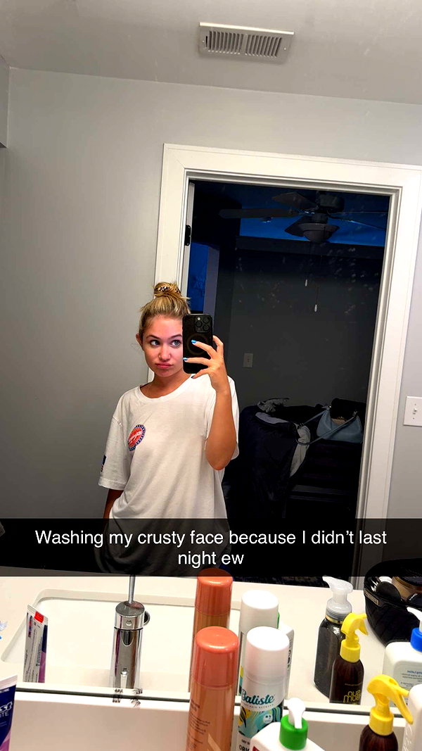 kayleedolisi snapchat image archive image