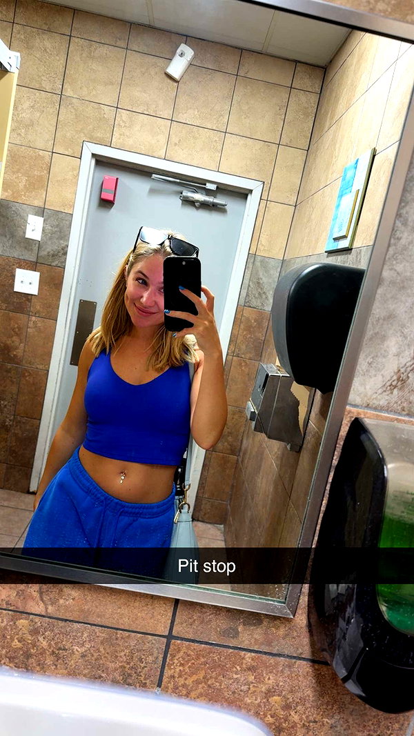 kayleedolisi snapchat image archive image