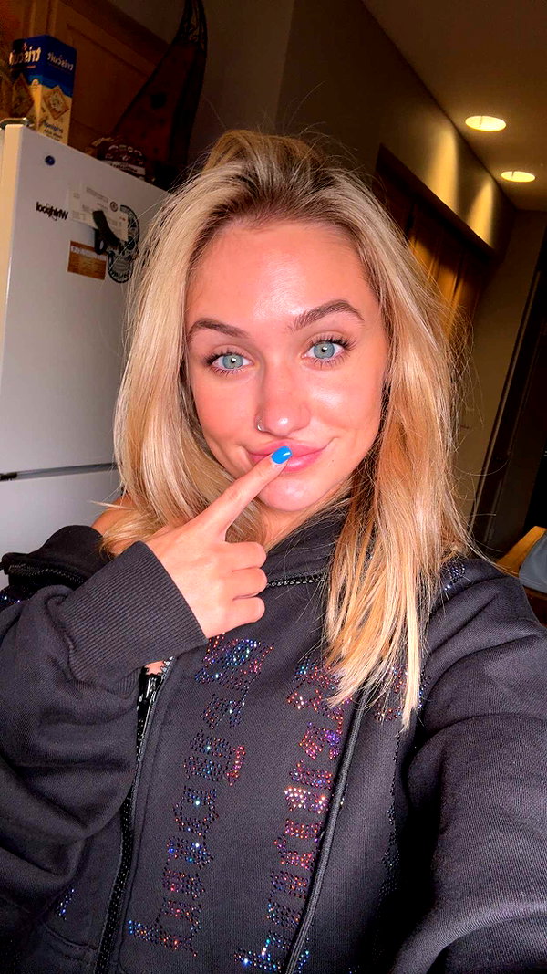 kayleedolisi snapchat image archive image