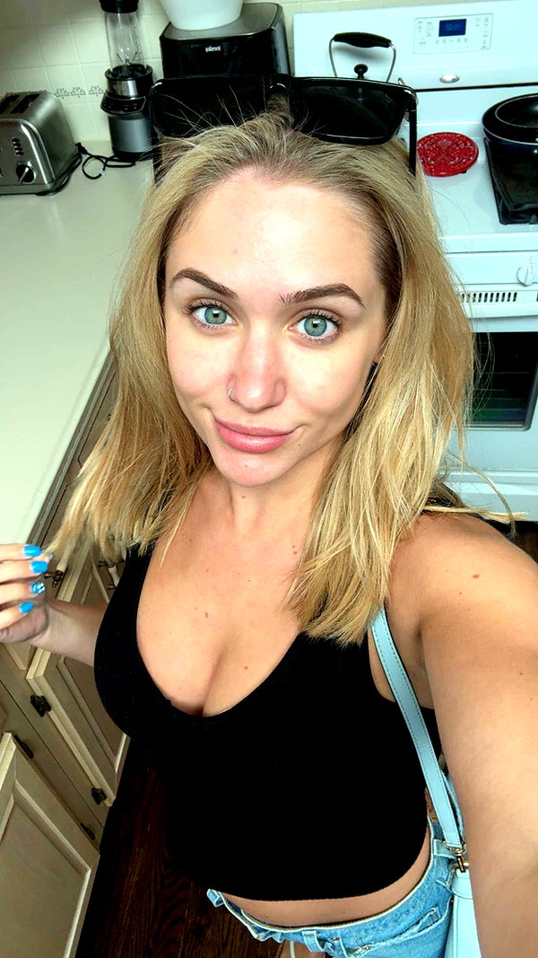 kayleedolisi snapchat image archive image