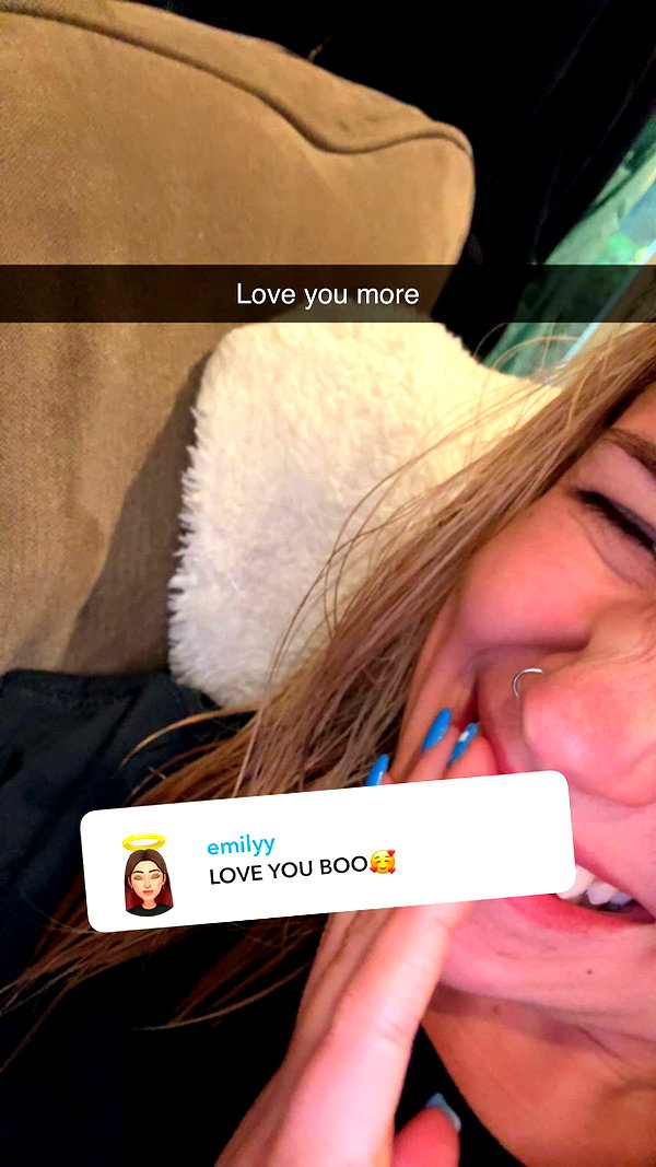 kayleedolisi snapchat image archive image