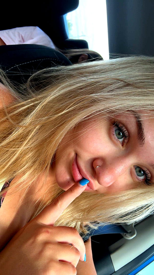 kayleedolisi snapchat image archive image