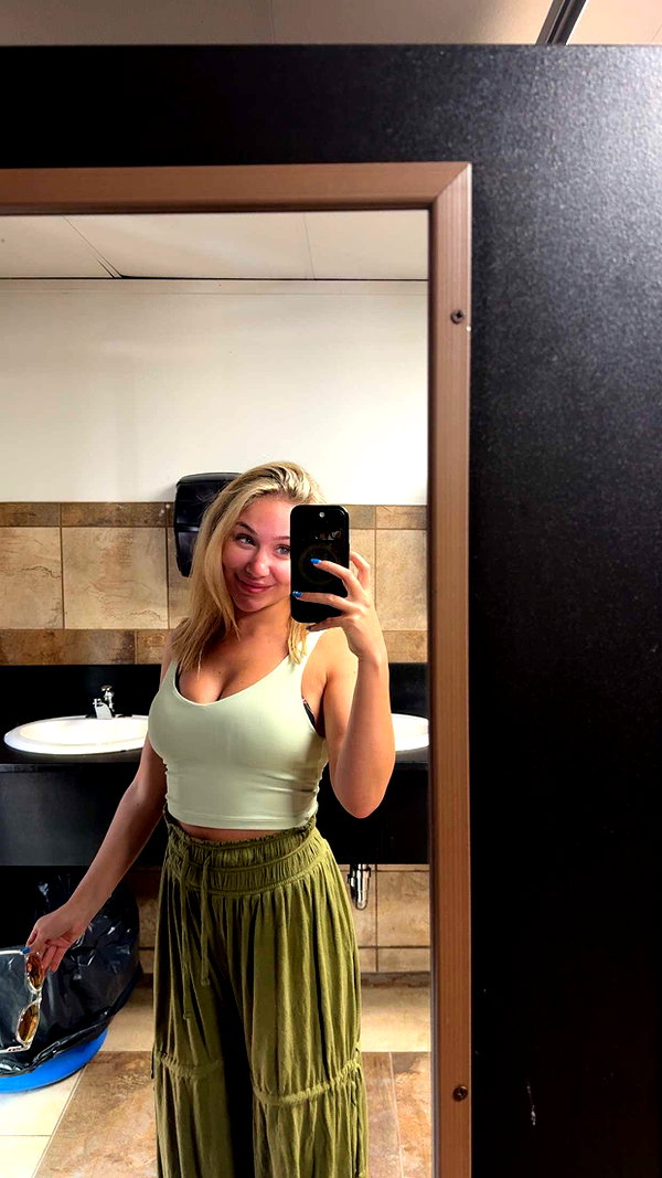 kayleedolisi snapchat image archive image