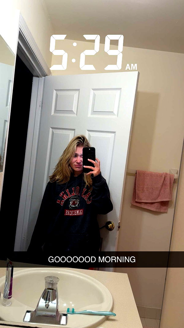kayleedolisi snapchat image archive image