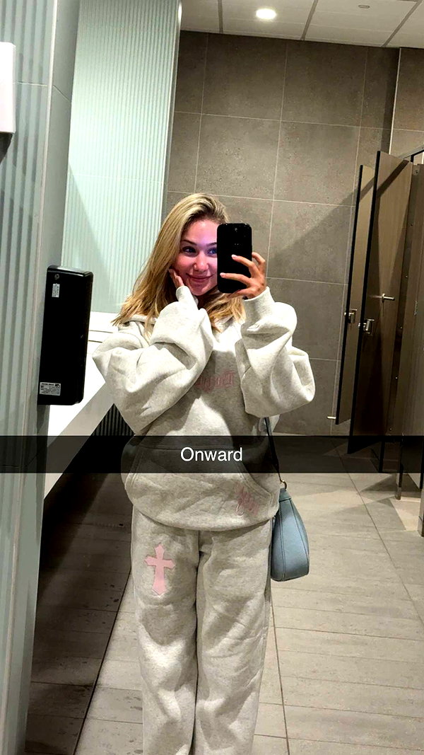 kayleedolisi snapchat image archive image