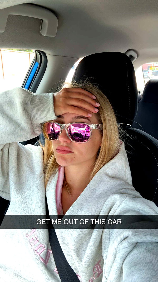 kayleedolisi snapchat image archive image