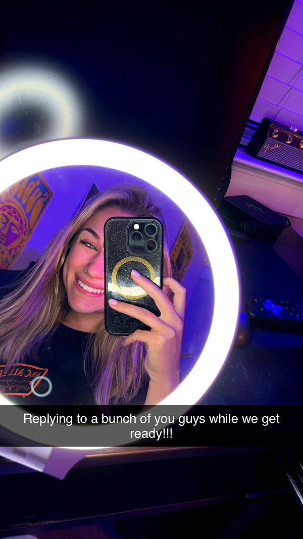 kayleedolisi snapchat image archive image