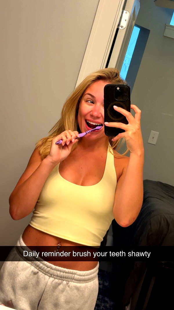 kayleedolisi snapchat image archive image