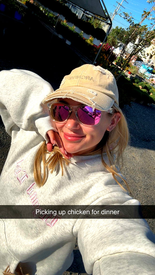 kayleedolisi snapchat image archive image