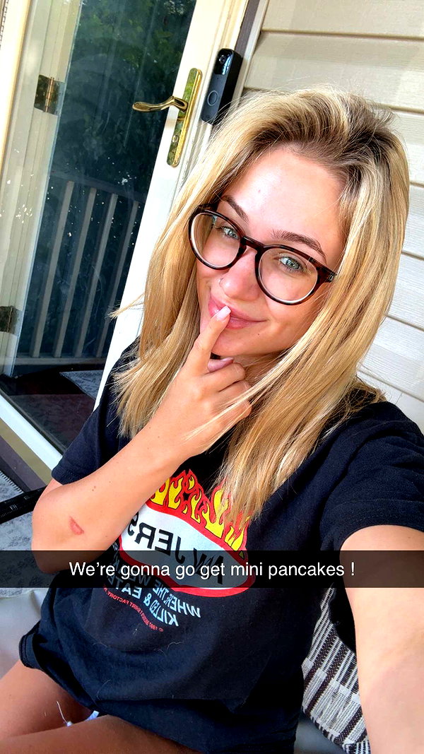 kayleedolisi snapchat image archive image