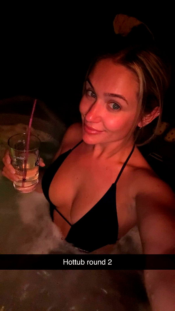 kayleedolisi snapchat image archive image
