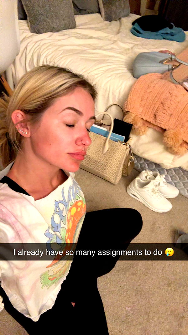 kayleedolisi snapchat image archive image
