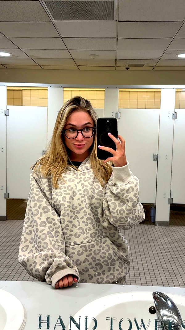 kayleedolisi snapchat image archive image