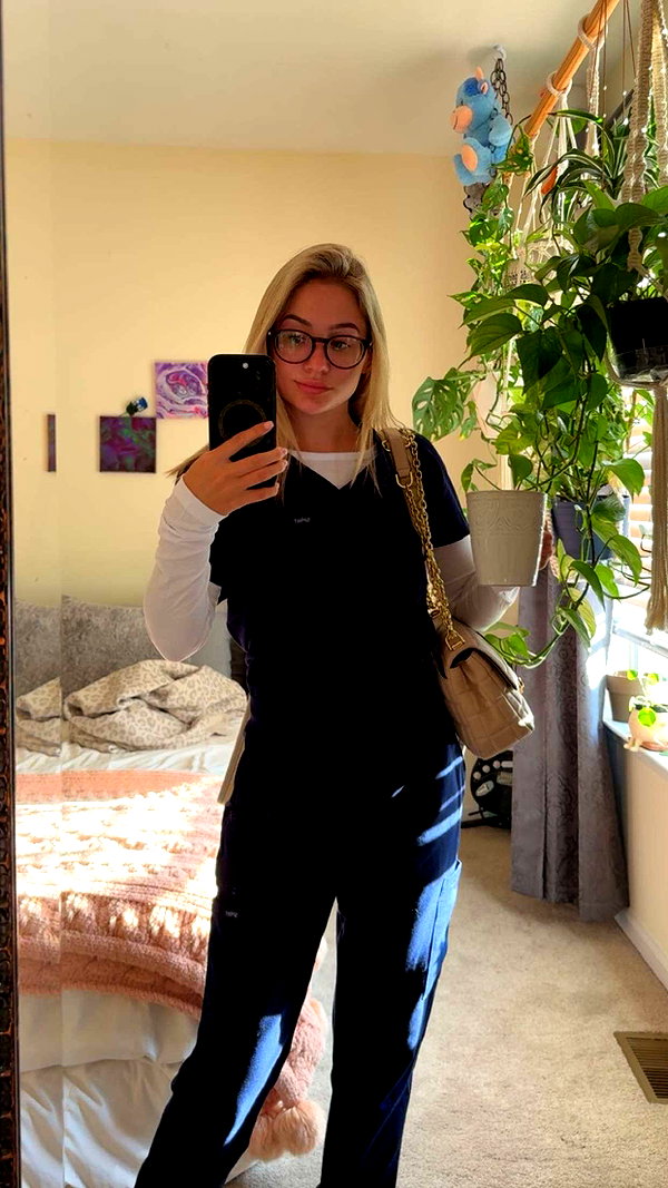 kayleedolisi snapchat image archive image
