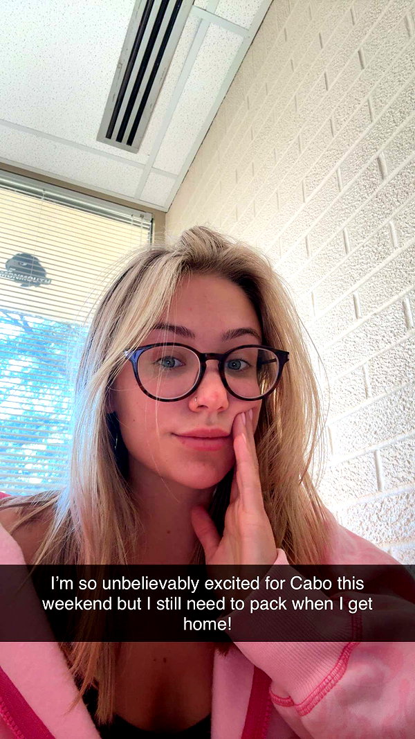 kayleedolisi snapchat image archive image