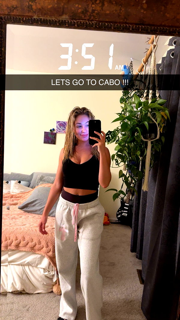 kayleedolisi snapchat image archive image