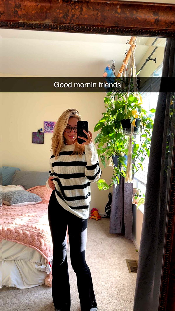 kayleedolisi snapchat image archive image