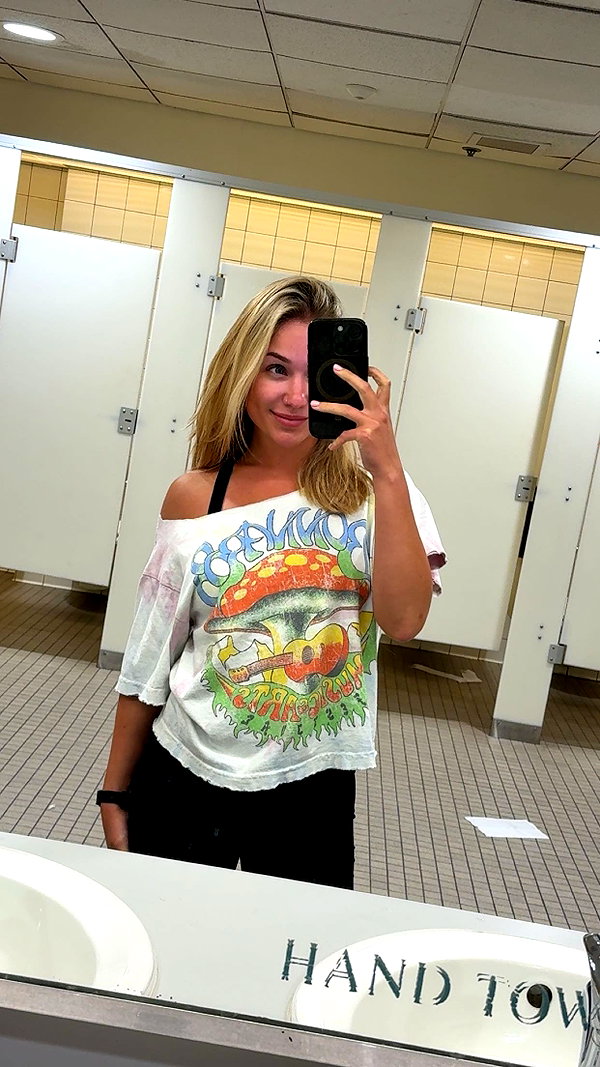 kayleedolisi snapchat image archive image