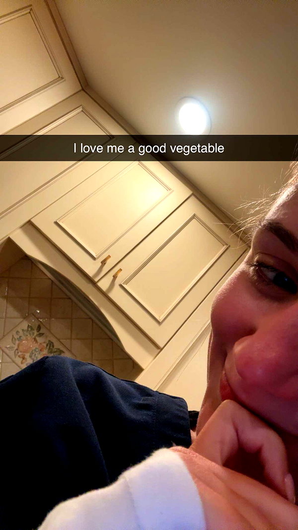 kayleedolisi snapchat image archive image