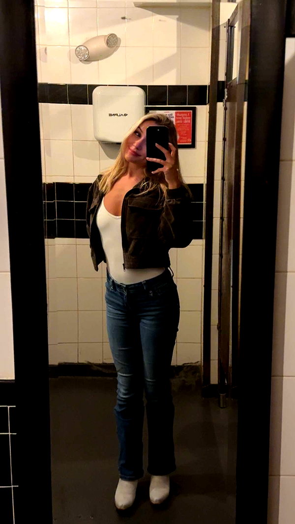 kayleedolisi snapchat image archive image