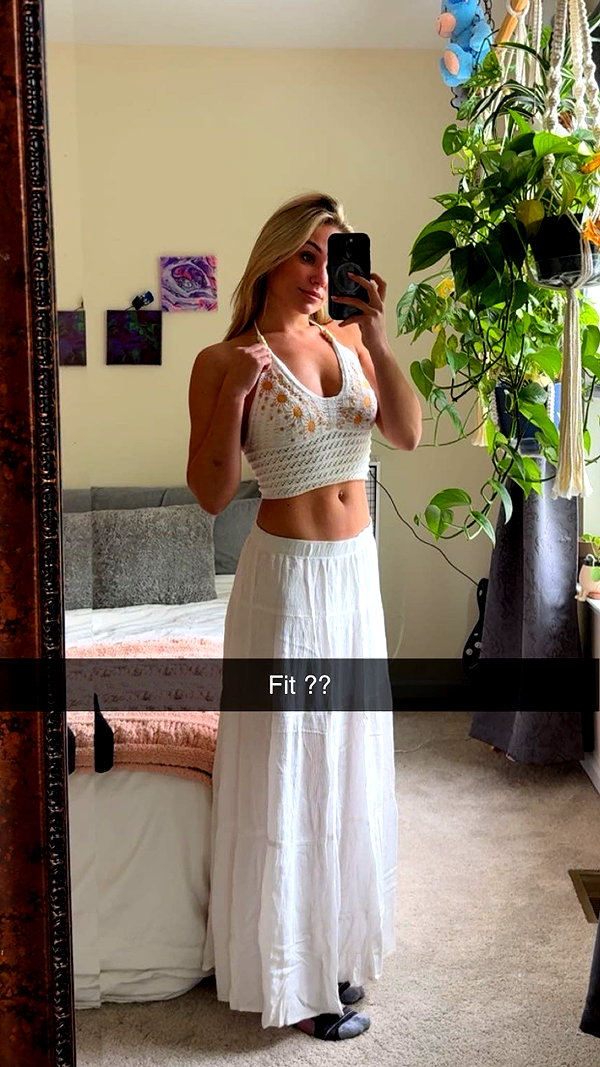kayleedolisi snapchat image archive image