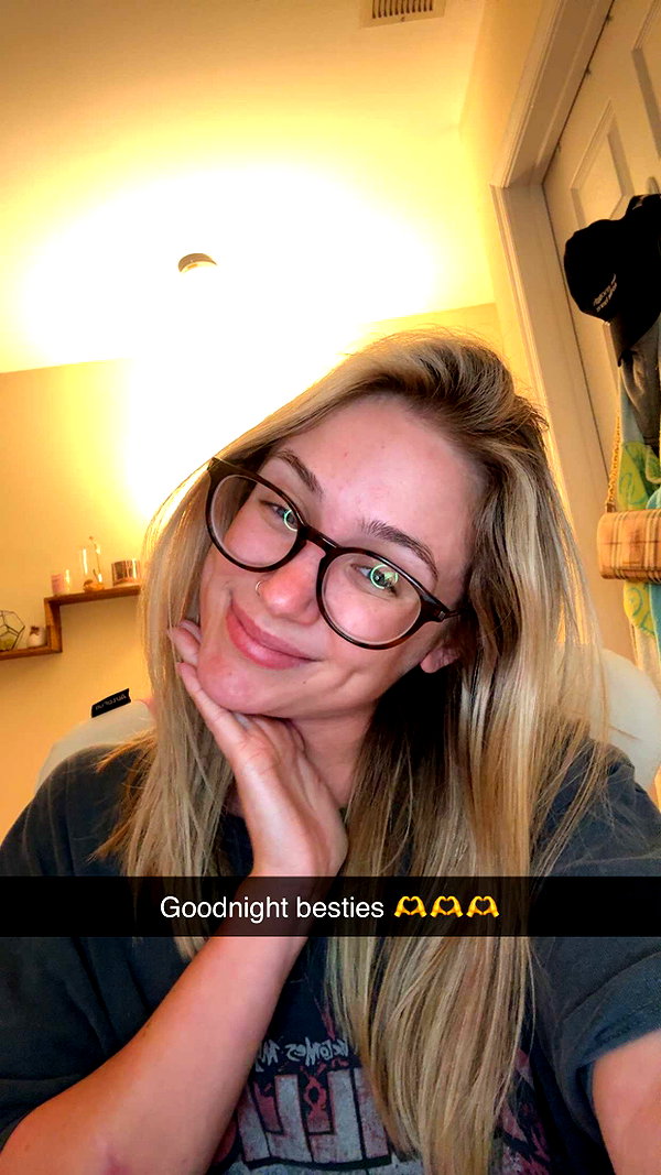 kayleedolisi snapchat image archive image