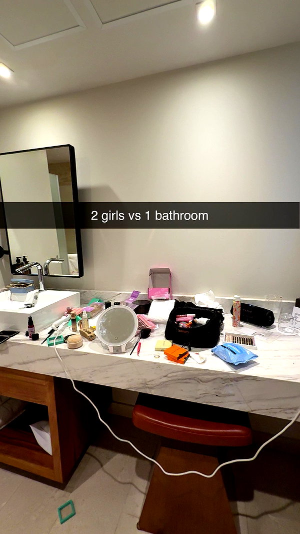 kayleedolisi snapchat image archive image