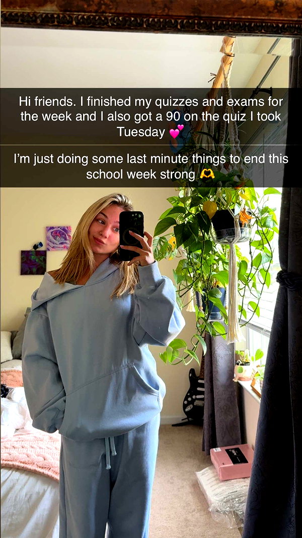kayleedolisi snapchat image archive image