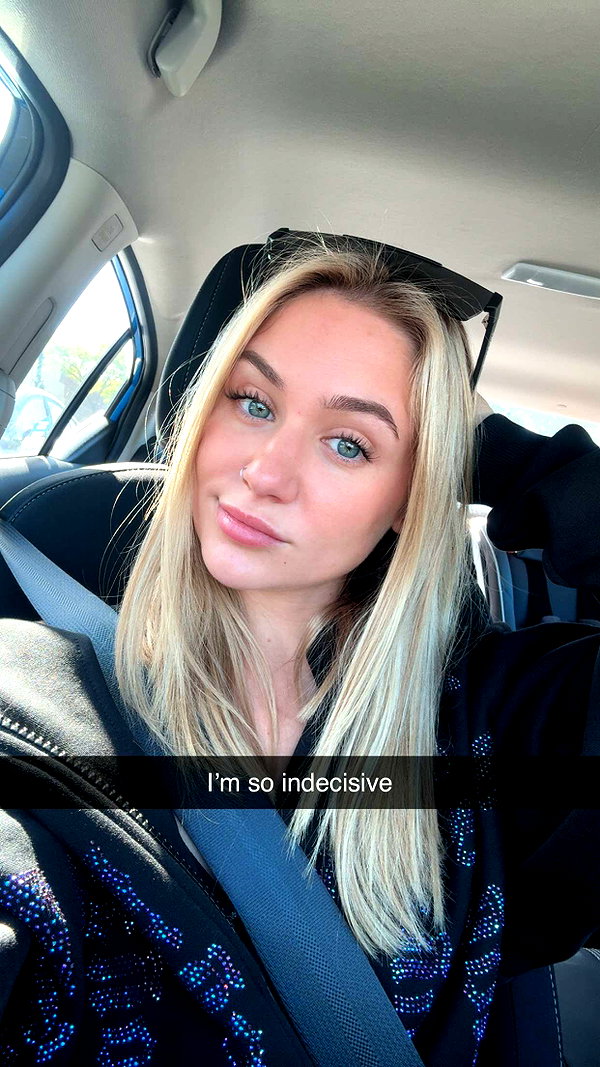 kayleedolisi snapchat image archive image