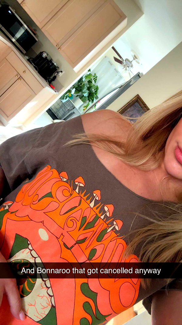 kayleedolisi snapchat image archive image