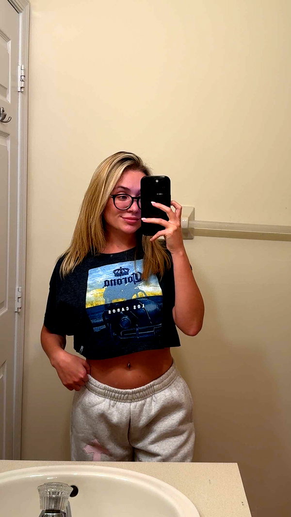 kayleedolisi snapchat image archive image