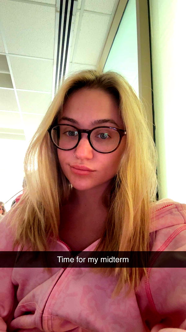 kayleedolisi snapchat image archive image