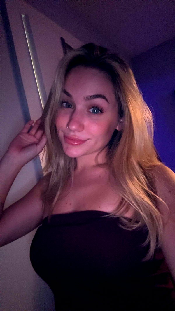 kayleedolisi snapchat image archive image