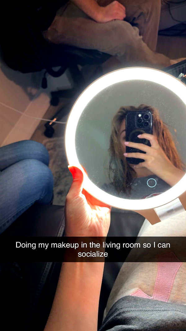 kayleedolisi snapchat image archive image