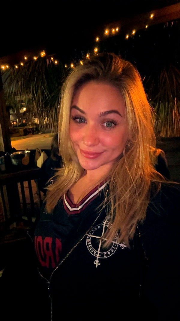 kayleedolisi snapchat image archive image