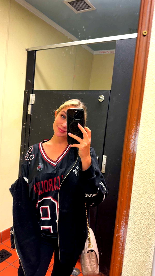 kayleedolisi snapchat image archive image