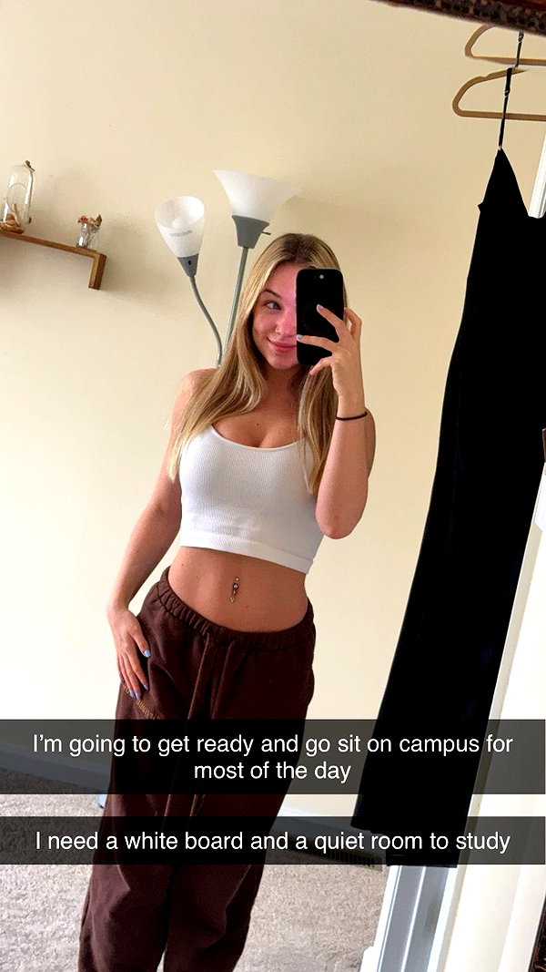 kayleedolisi snapchat image archive image