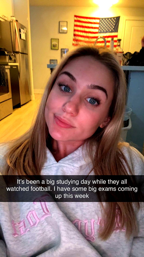 kayleedolisi snapchat image archive image