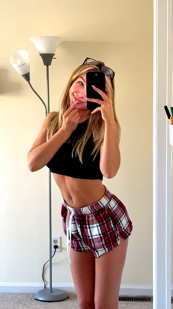 kayleedolisi snapchat image archive image