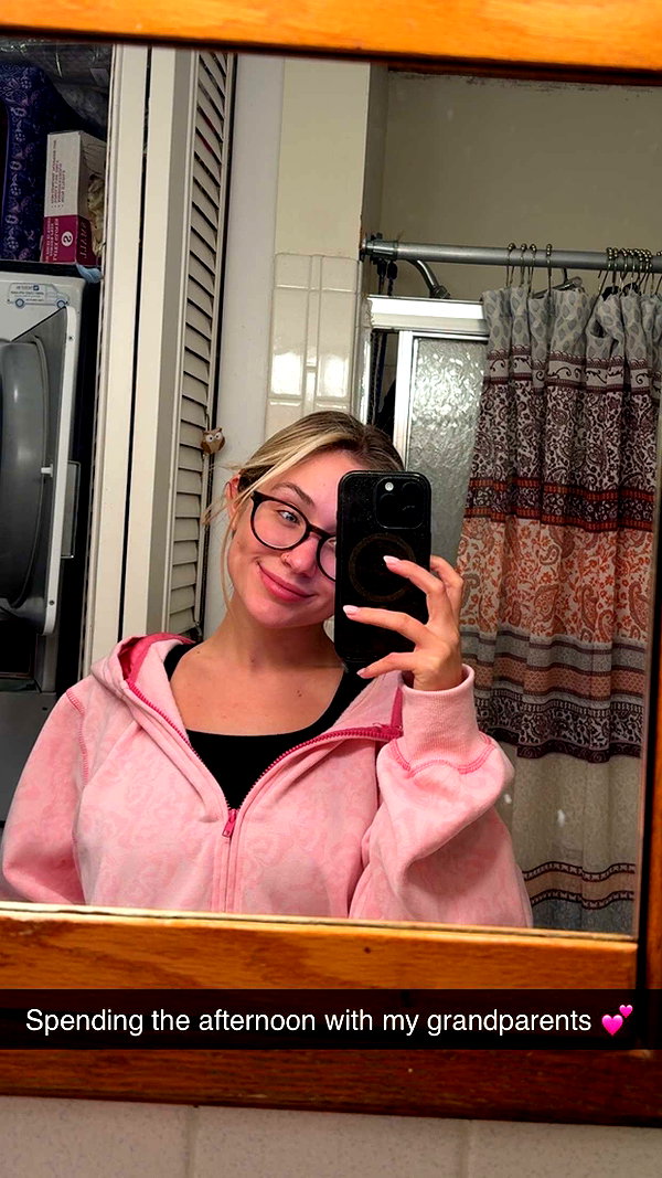 kayleedolisi snapchat image archive image