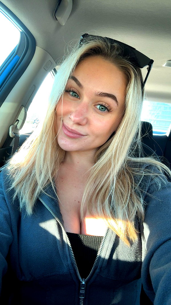 kayleedolisi snapchat image archive image