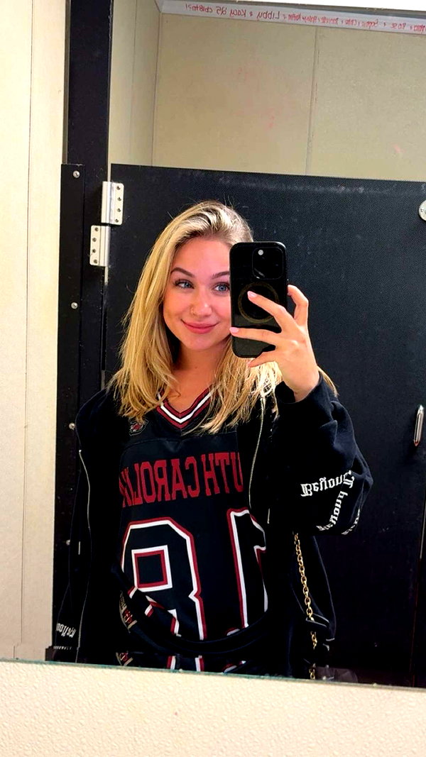 kayleedolisi snapchat image archive image