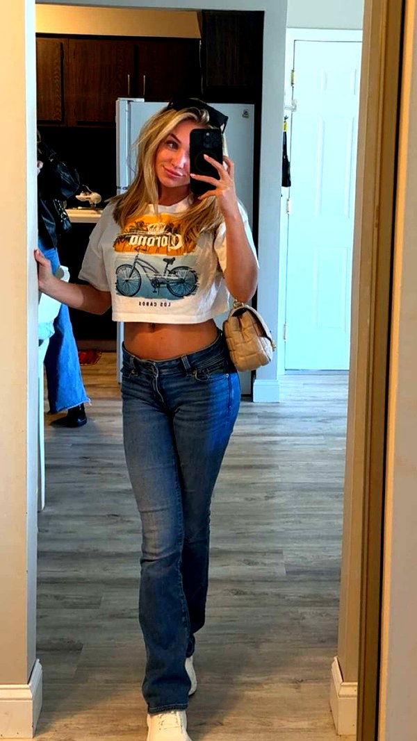 kayleedolisi snapchat image archive image